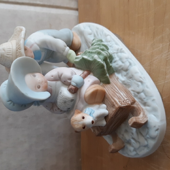 Circle of friends by masterpiece, The Perfect Tree. HOMCO 1989 - Picture 2 of 8